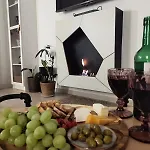 Glam, King-size Bed, Terrace, Free Indoor Parking Apartmán *