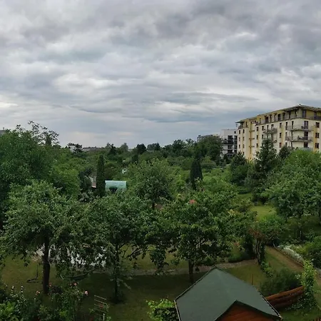 Apartmán Glam, King-size Bed, Terrace, Free Indoor Parking Vratislav