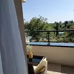 Glam, King-size Bed, Terrace, Free Indoor Parking Apartment *