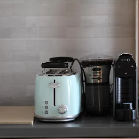 Glam, King-size Bed, Terrace, Free Indoor Parking Apartment *