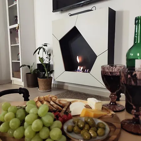 Glam, King-size Bed, Terrace, Free Indoor Parking Lejlighed *