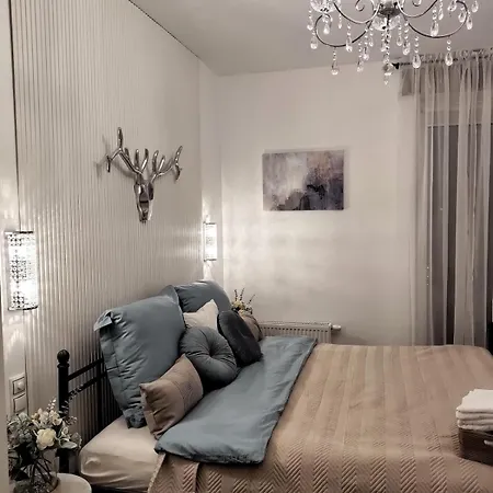 Glam, King-size Bed, Terrace, Free Indoor Parking
