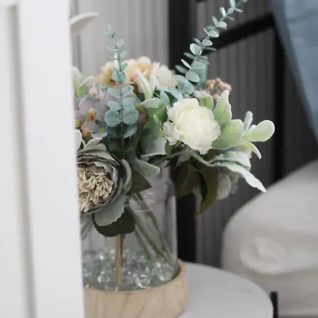 Glam, King-size Bed, Terrace, Free Indoor Parking *