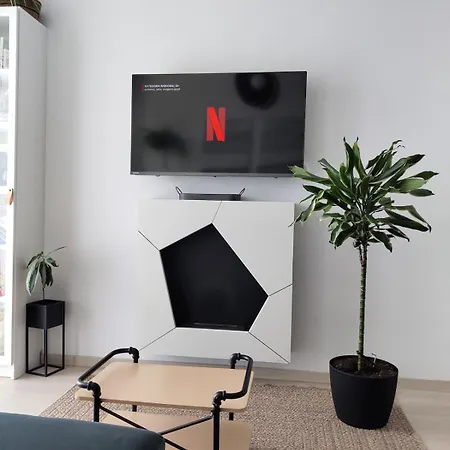 Glam, King-size Bed, Terrace, Free Indoor Parking * Wrocław