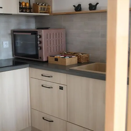 Lejlighed Glam, King-size Bed, Terrace, Free Indoor Parking