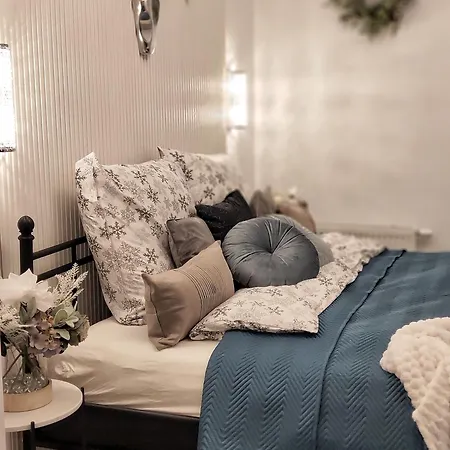 Glam, King-size Bed, Terrace, Free Indoor Parking