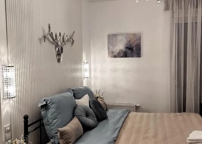 Glam, King-size Bed, Terrace, Free Indoor Parking