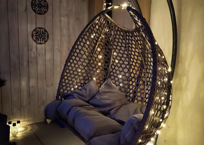 Glam, King-size Bed, Terrace, Free Indoor Parking Apartment *