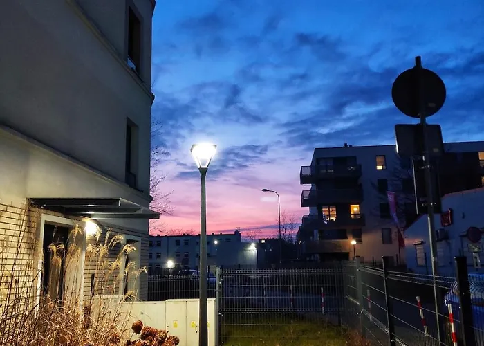 Glam, King-size Bed, Terrace, Free Indoor Parking アパート