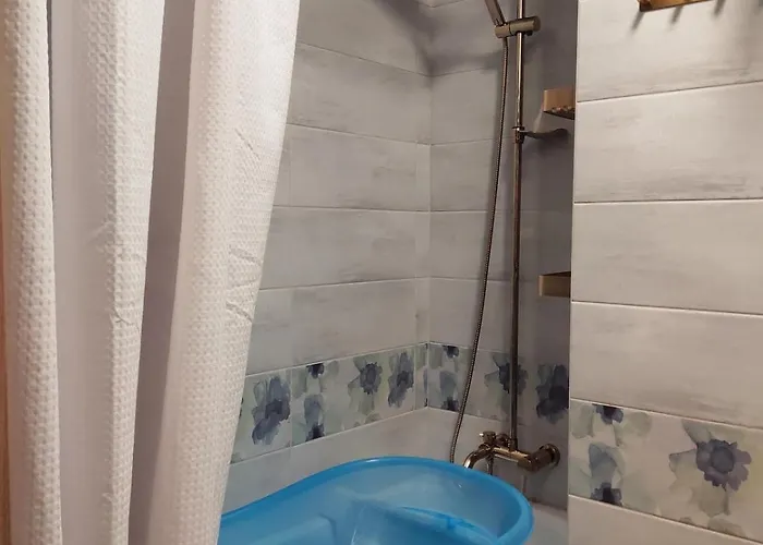 Glam, King-size Bed, Terrace, Free Indoor Parking アパート *