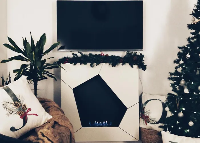 Glam, King-size Bed, Terrace, Free Indoor Parking *