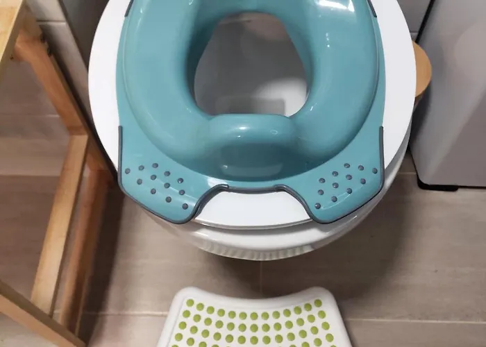 Glam, King-size Bed, Terrace, Free Indoor Parking *